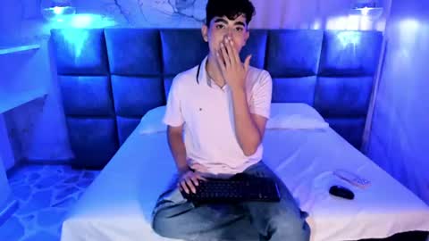 DOMINIC  online show from 06/12/26, 08:08