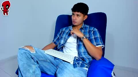  Dominic  online show from 04/12/26, 02:16