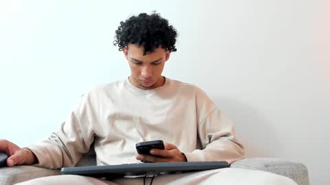 Dominick Star online show from 12/21/24, 03:36