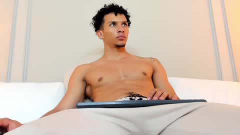 Dominick Star online show from 12/21/24, 09:44