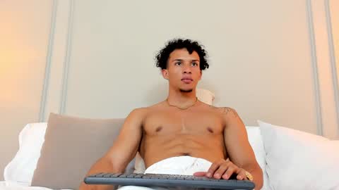 Dominick Star online show from 12/27/24, 04:47