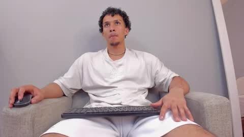 Dominick Star online show from 01/09/26, 04:15