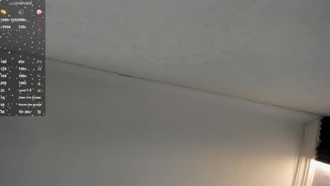 Snapshot of dominicsccott chatting on 05/10/26, 12:32 Dominicscott online show from 05/10/26, 12:32
