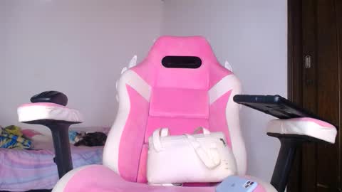   online show from 02/08/26, 01:36