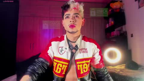 Dominik Eclipse  online show from 04/15/26, 10:00