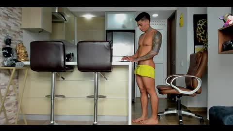 Only fans Ronnie col---InstaRonniecolleman  online show from 02/22/25, 07:14