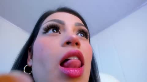 DOMINIC online show from 10/31/25, 12:33