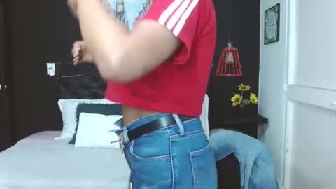  D O M I N K  online show from 02/18/25, 01:54