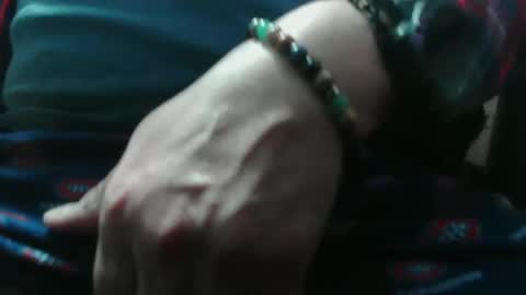 Dominique online show from 02/05/25, 09:50