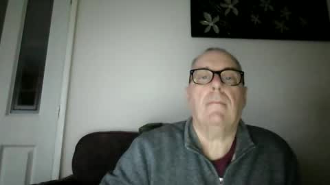 Snapshot of domjolly08 chatting on 12/04/25, 02:59 David uk online show from 12/04/25, 02:59