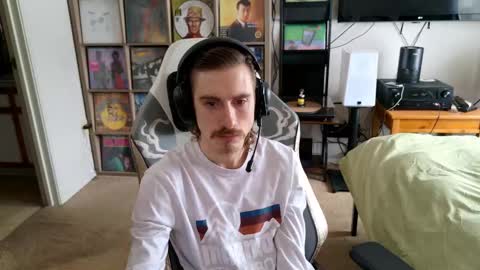 dommepleasemistress online show from 12/17/24, 08:10