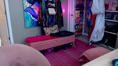 DommeTomorrow online show from 12/17/24, 05:47