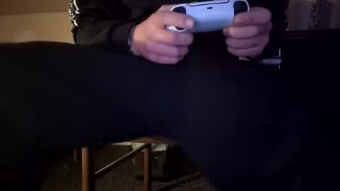 domse999 online show from 11/19/25, 01:27