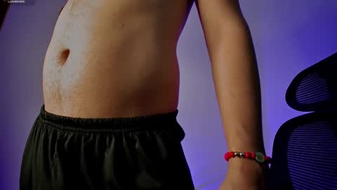 Donat Independent Model online show from 12/11/24, 12:55