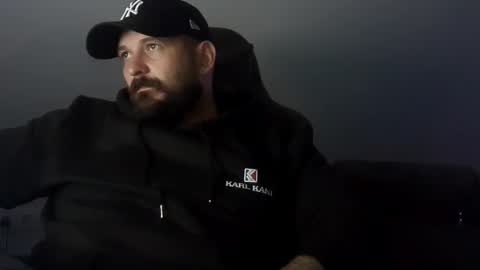 donchriiis online show from 11/05/25, 10:43