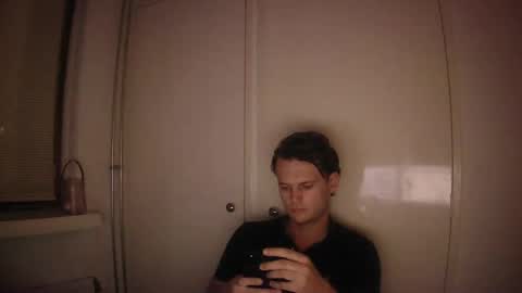 Snapshot of donn053 chatting on 09/11/25, 07:25 Papi online show from 09/11/25, 07:25