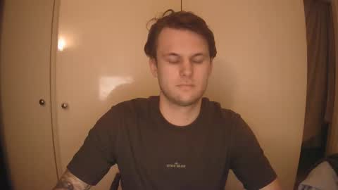 Papi online show from 03/26/26, 09:31