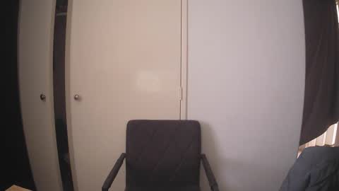 Papi online show from 04/01/26, 01:41