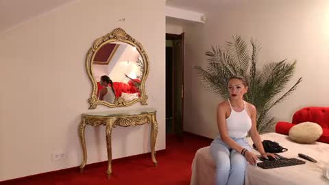 Donna online show from 07/21/26, 11:34