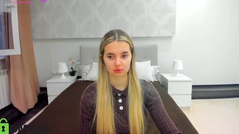 Donna On GMT2 Mon-Fri 3-9 AM online show from 04/01/26, 12:00