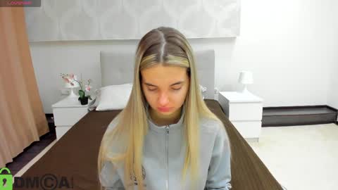 Donna On GMT2 Mon-Fri 3-9 AM online show from 04/03/26, 11:47