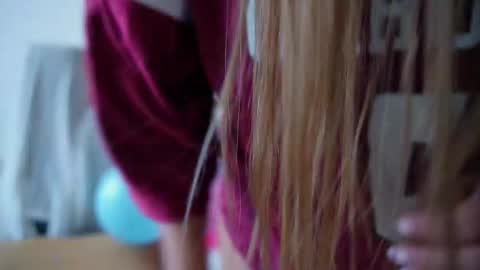 Donatella online show from 02/13/26, 01:18