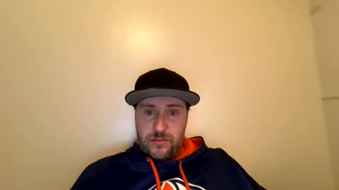 donny8172 online show from 11/24/25, 12:10