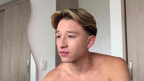 Snapshot of dontcallmeangell chatting on 01/08/26, 05:04 dontcallmeangell online show from 01/08/26, 05:04