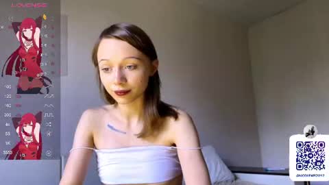 Snapshot of dontoke_ chatting on 08/05/26, 11:13 Nicole online show from 08/05/26, 11:13