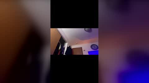 doodlez224472 online show from 02/18/26, 12:01