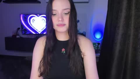 Snapshot of doracharmer chatting on 05/15/26, 01:07 Dora Charmer online show from 05/15/26, 01:07
