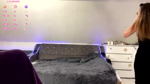 Anika online show from 07/11/26, 03:09