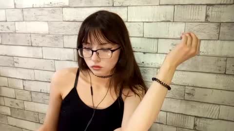 Snapshot of doretharuschak chatting on 05/14/26, 11:39 Aimi online show from 05/14/26, 11:39
