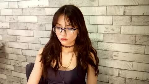 Snapshot of doretharuschak chatting on 05/18/26, 10:10 Aimi online show from 05/18/26, 10:10