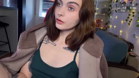 Alice online show from 02/12/25, 01:27