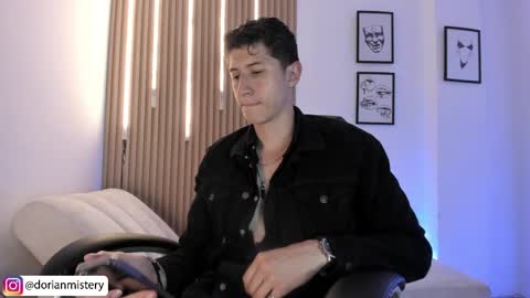 dorian_mystery online show from 05/30/26, 01:25