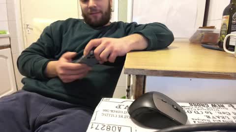 Snapshot of doriancretu95 chatting on 01/04/25, 08:05 menu below online show from 01/04/25, 08:05