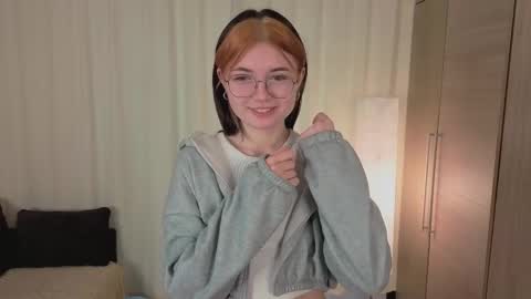 Maria online show from 12/01/25, 07:02