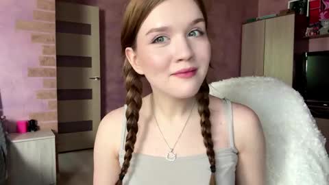 Snapshot of dorotameow chatting on 05/13/26, 12:46 Dorota online show from 05/13/26, 12:46