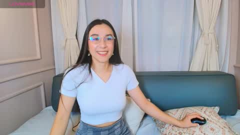 dorothy_valerisse online show from 03/13/26, 10:33