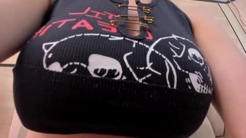  DOROTHY online show from 03/23/26, 05:00