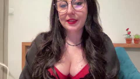 Dorothy online show from 04/12/26, 06:24