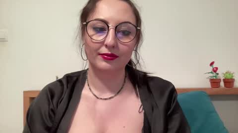 Dorothy online show from 04/16/26, 01:56