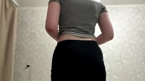 Anee online show from 07/19/26, 06:44