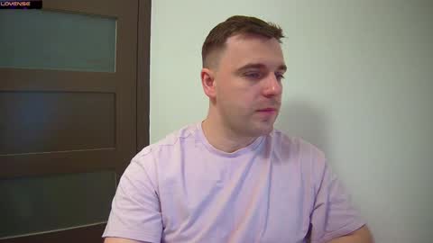 Snapshot of dosilasa chatting on 12/02/24, 08:33 Sasha online show from 12/02/24, 08:33