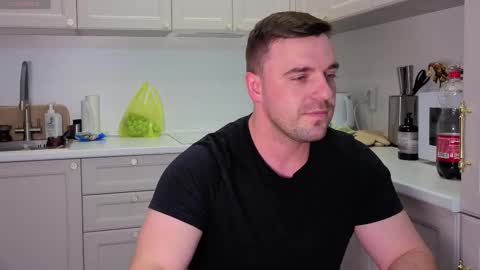 Snapshot of dosilasa chatting on 10/05/25, 05:11 Sasha online show from 10/05/25, 05:11