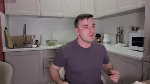 Snapshot of dosilasa chatting on 10/07/25, 07:44 Sasha online show from 10/07/25, 07:44