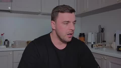 Sasha online show from 12/04/25, 09:23