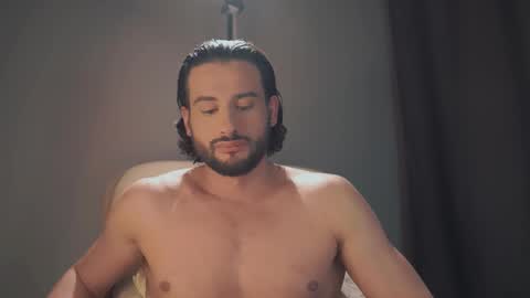 Keen online show from 01/18/26, 01:04