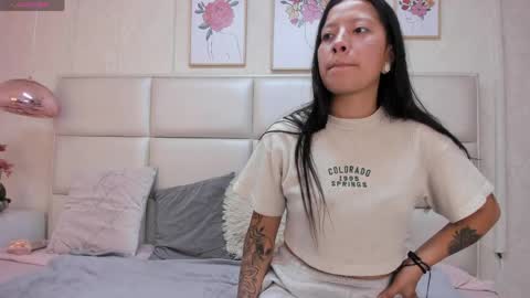 Snapshot of double_temptatiion_ chatting on 04/19/26, 12:59 Vall Lufan online show from 04/19/26, 12:59